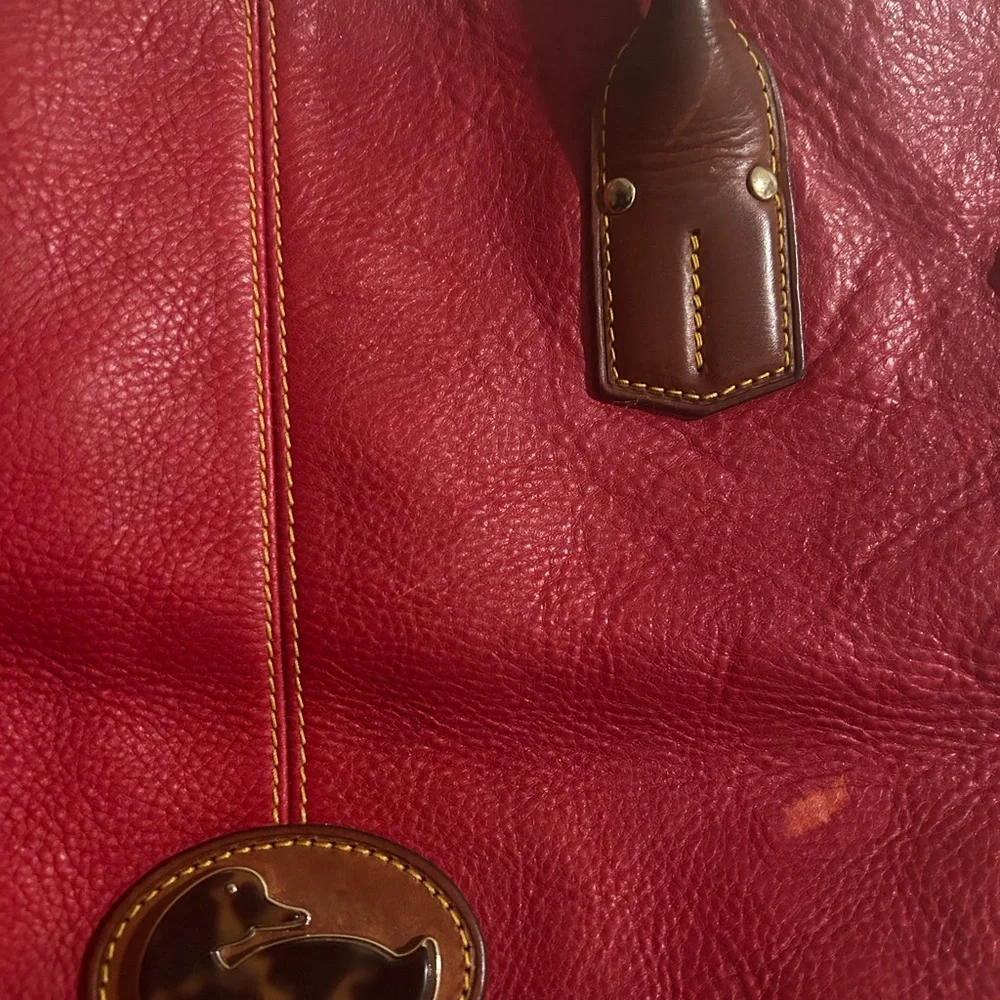 Dooney & Bourke Red Tote The Dooney & Bourke Fairfield Champosa Satchel - Picture 7 of 9